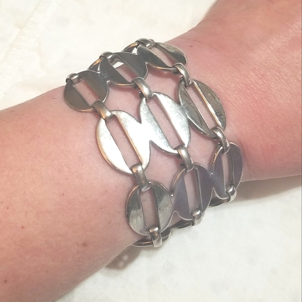 VTG SPERRY Mid Century Modernist Wide Chromed Bracelet